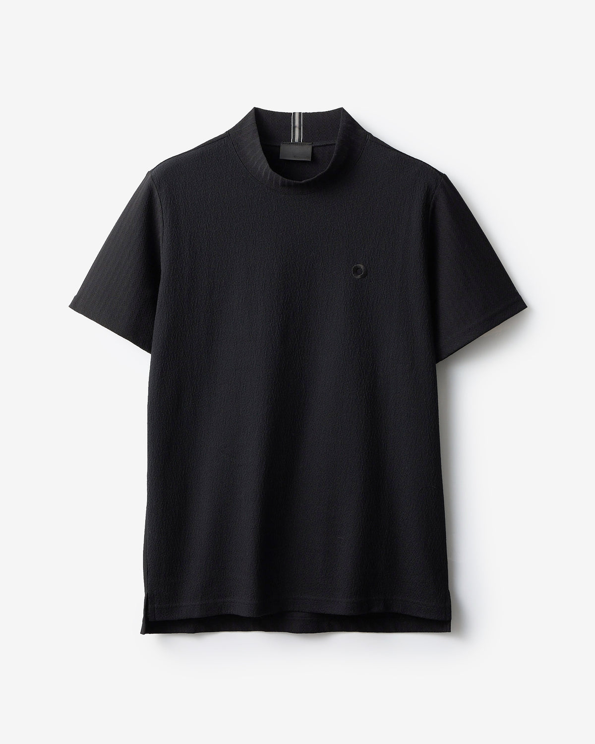 NAG SIGNATURE MOCK NECK TEE