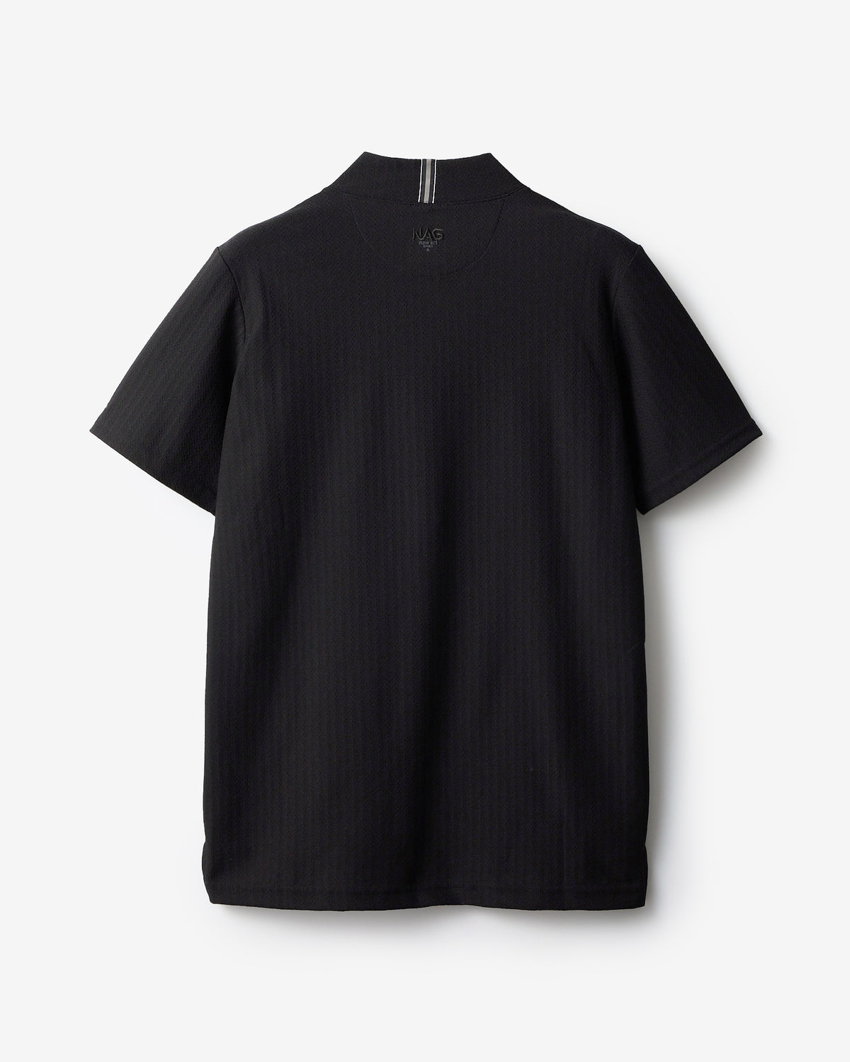 NAG SIGNATURE MOCK NECK TEE