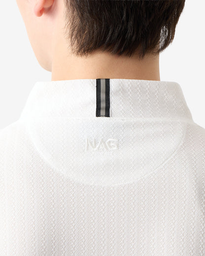 NAG SIGNATURE MOCK NECK TEE