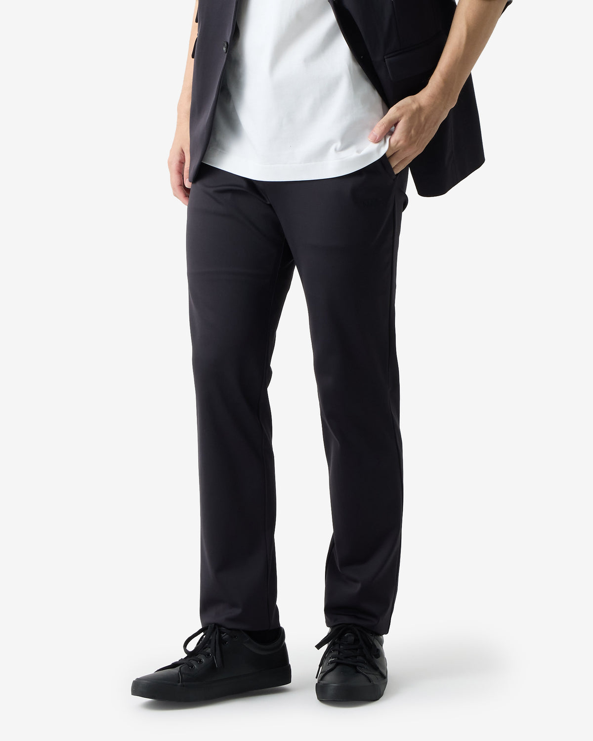 NAG RELAX STRAIGHT TECH PANTS