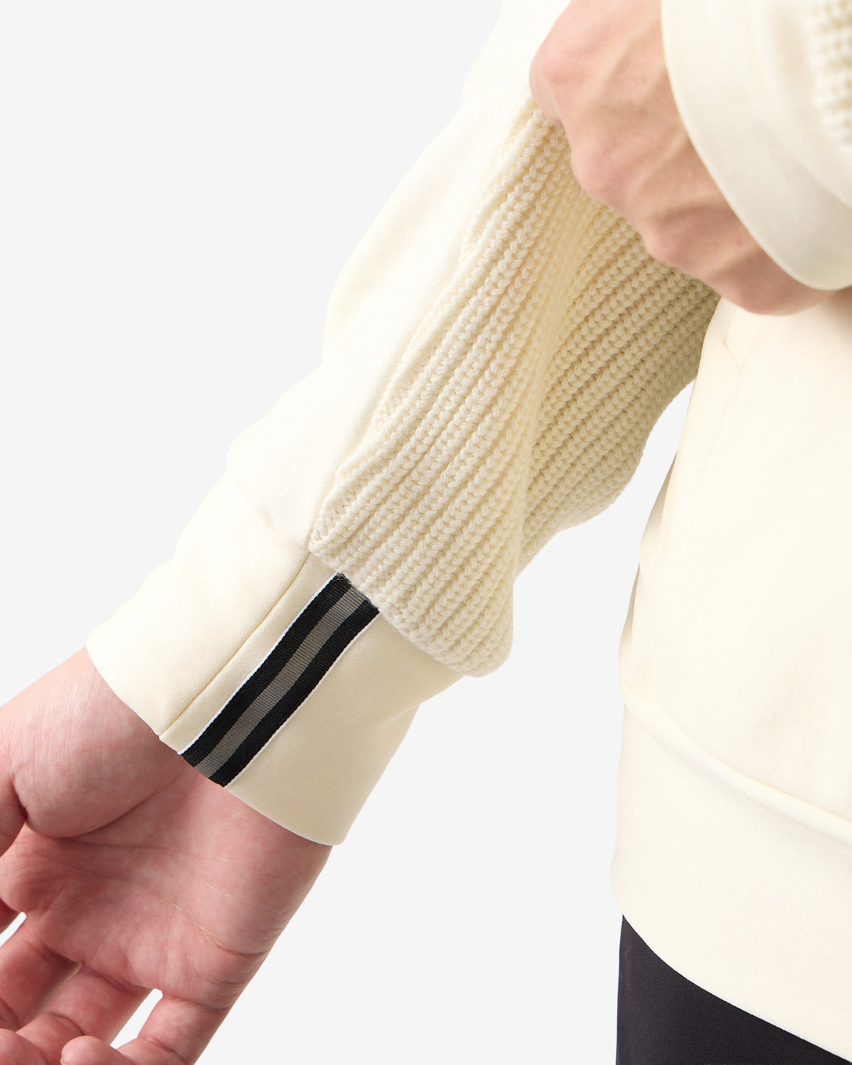 NAG HYBRID KNIT HALF ZIP