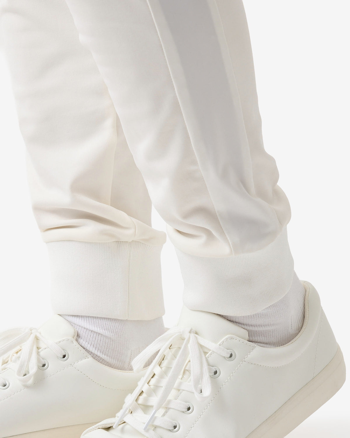 NAG SIGNATURE TAPERED PANTS