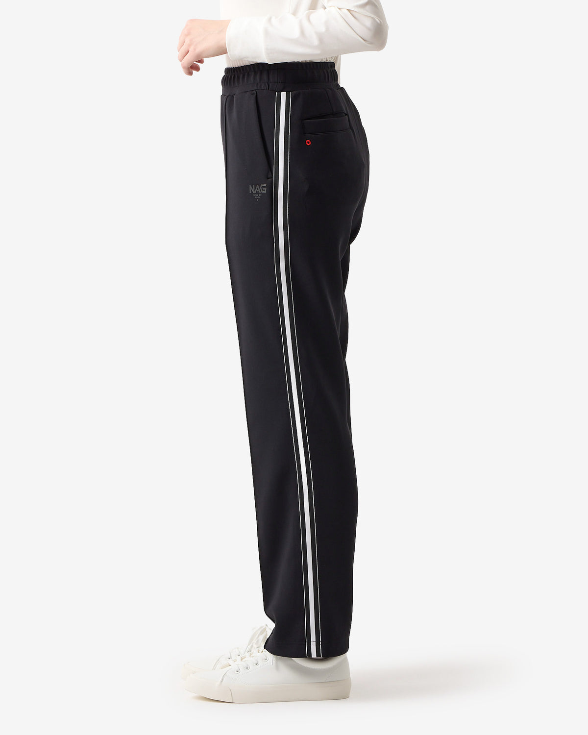 PERFORMANCE TRACK PANTS