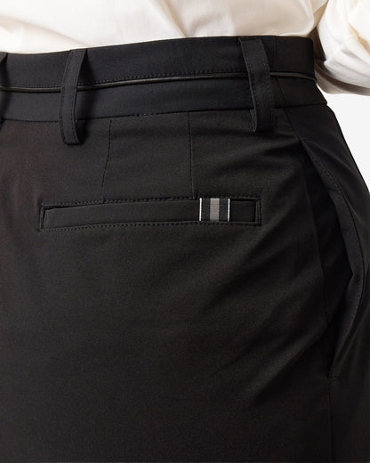 PERFORMANCE PLEATED SKIRT