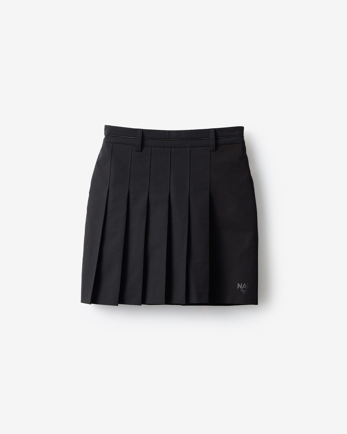 PERFORMANCE PLEATED SKIRT