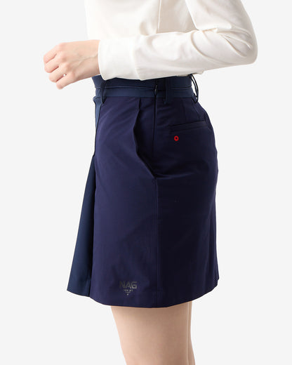 PERFORMANCE PLEATED SKIRT